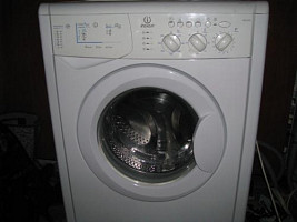Indesit WISL 85 X