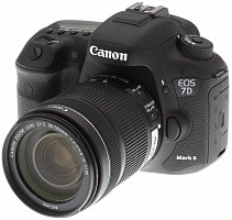 Canon EOS 7D Mark II